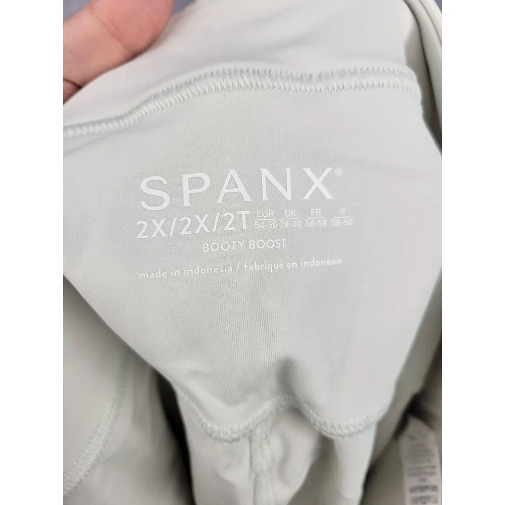 Womens‎ White Athletic Skort Capris Athleisure Skirt Pants Size 1X
